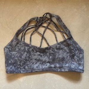 Lululemon Free to Be Wild Bra